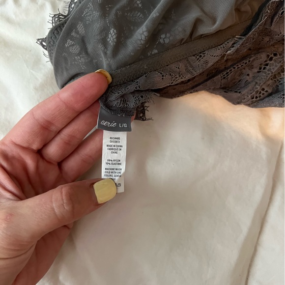 Aerie Bralette - Picture 2 of 3